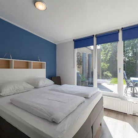 In Sint Maartenszee Near Tatil Evi Sint Maartensvlotbrug