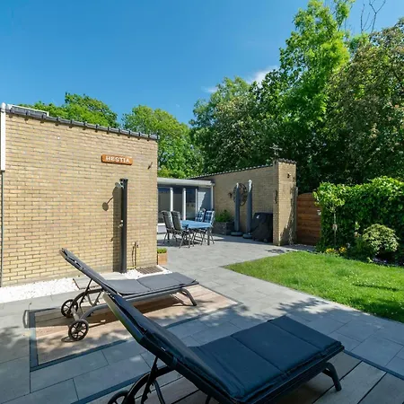 Tatil Evi In Sint Maartenszee Near *